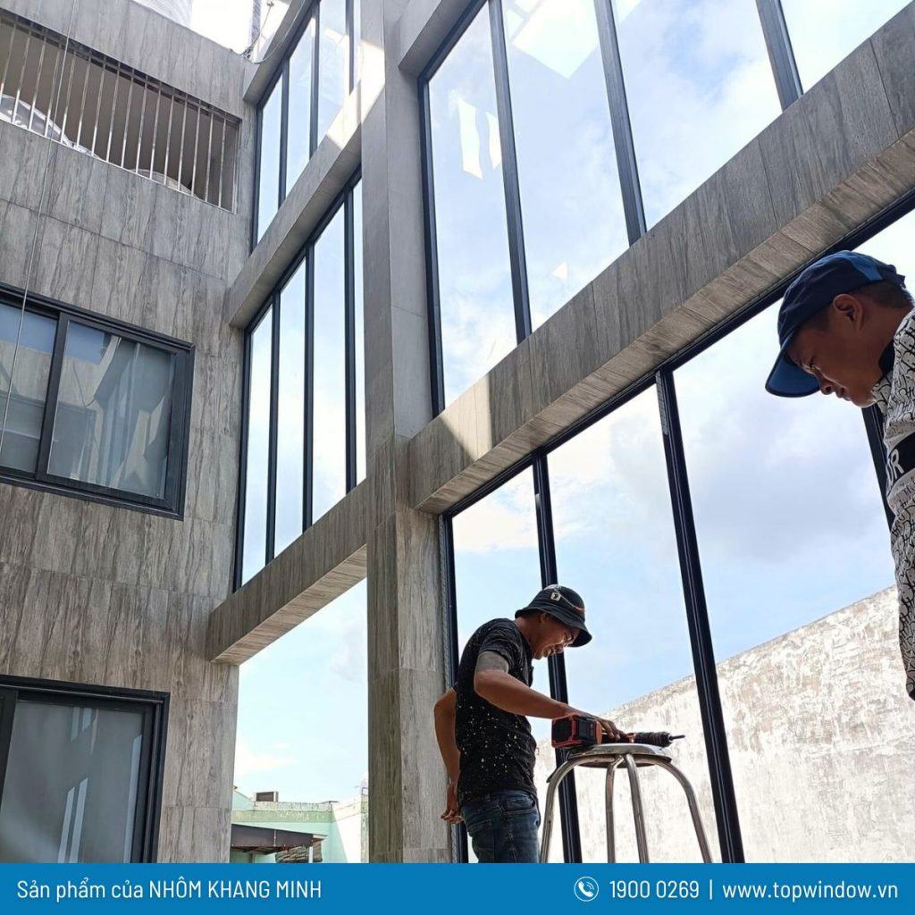 Thi Công, Lắp Đặt Cửa Nhôm Topwindow Tại Q.Bình Thạnh Do TTSX Cửa Nhôm Tại TP.HCM 1 Triển Khai