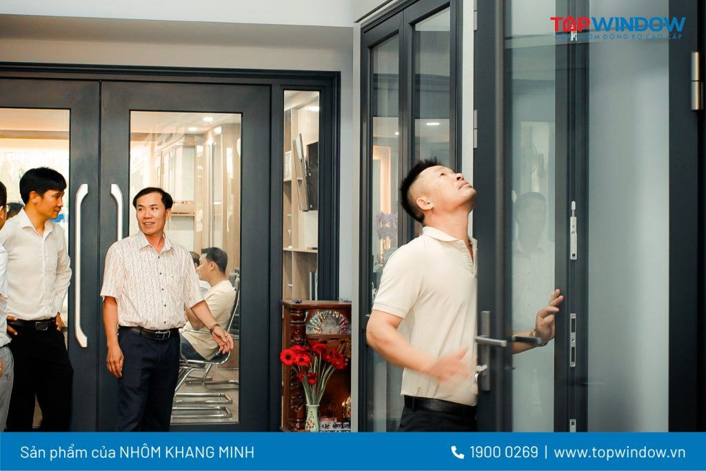 Showroom Topwindow Mới Tại TTSX Cửa Nhôm TP.HCM 1