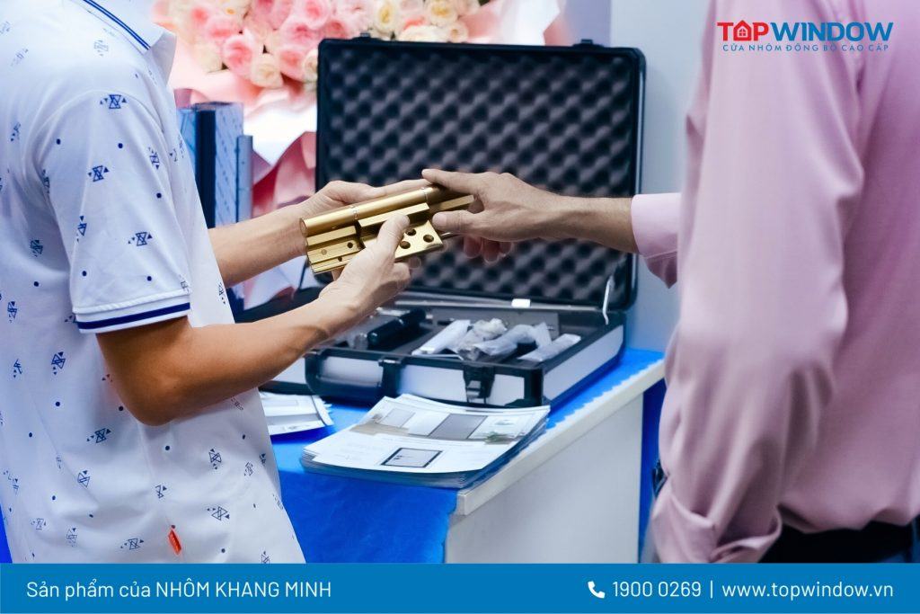 Showroom Topwindow Mới Tại TTSX Cửa Nhôm TP.HCM 1