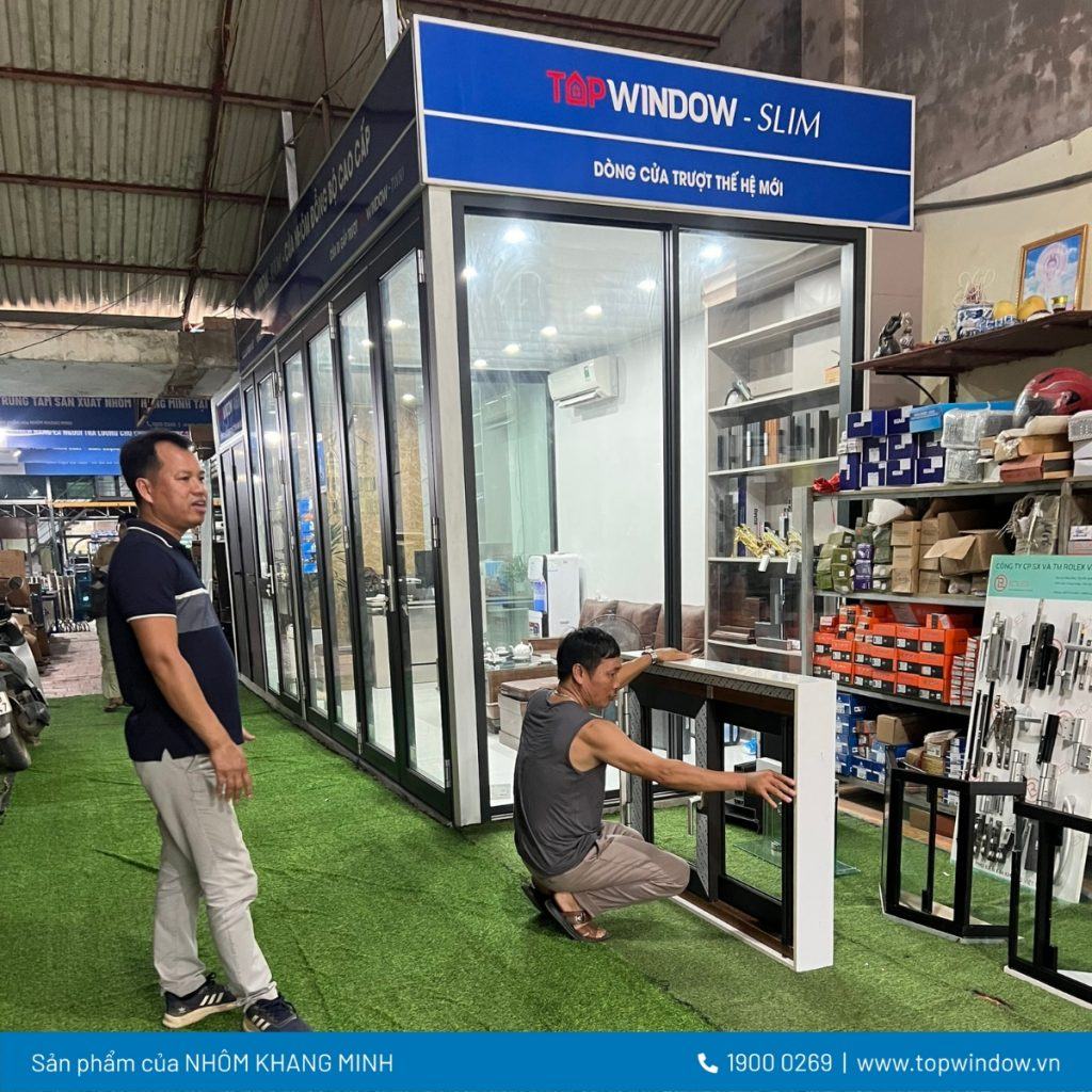 Tưng Bừng Khai Trương Showroom Topwindow Tại TTSX Cửa Nhôm Hà Nội 3