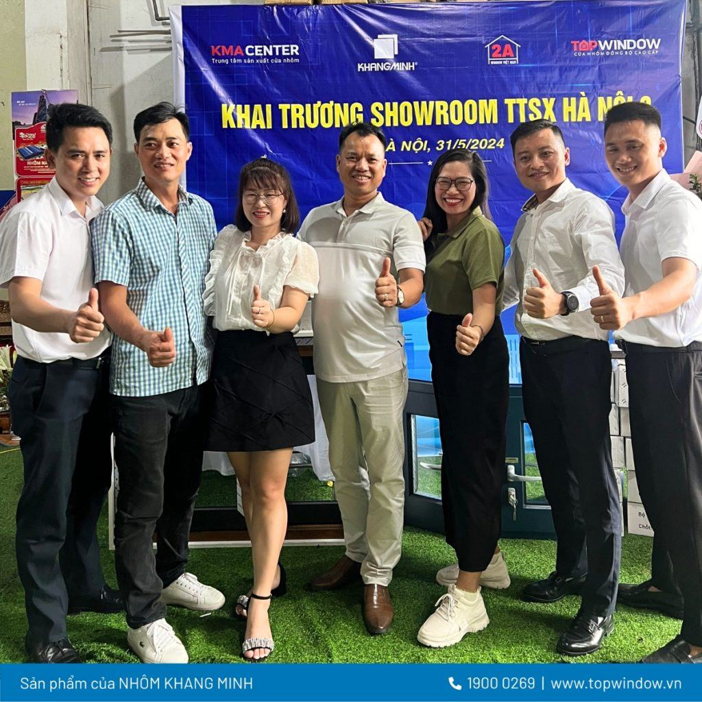 Tưng Bừng Khai Trương Showroom Topwindow Tại TTSX Cửa Nhôm Hà Nội 3