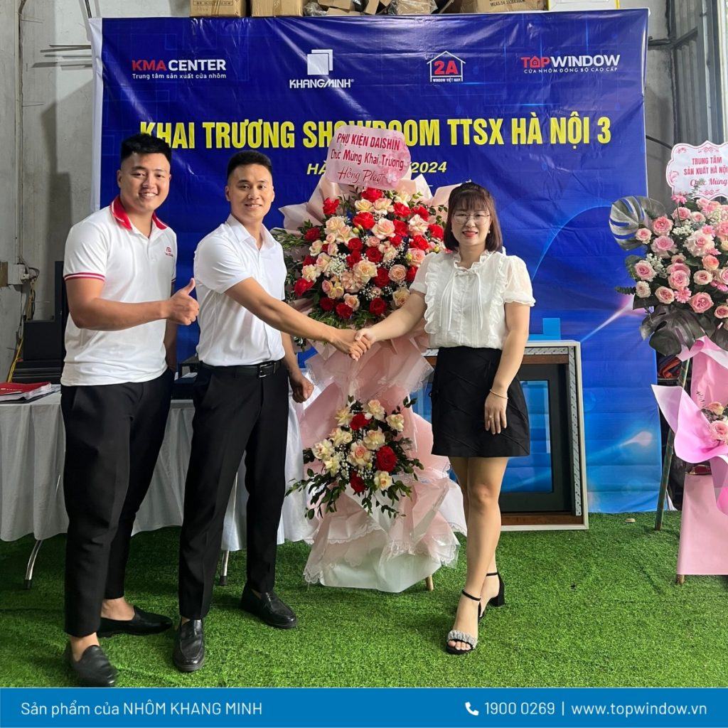 Tưng Bừng Khai Trương Showroom Topwindow Tại TTSX Cửa Nhôm Hà Nội 3